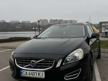 Авто Volvo V60 2012 № 8505495