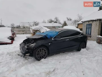 Авто Tesla Model 3 2018 № 8505760