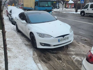 Авто Tesla Model S 2013 № 8505957