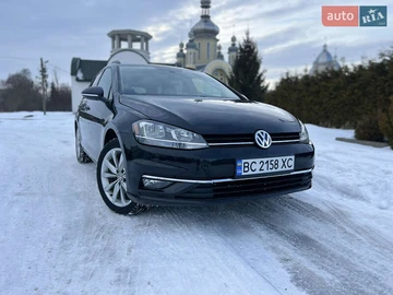 Авто Volkswagen Golf 2019 № 8505965