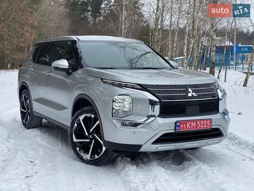 Авто Mitsubishi Outlander 2024 № 8505984