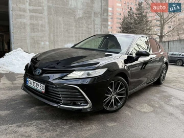 Авто Toyota Camry 2021 № 8506224