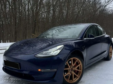 Авто Tesla Model 3 2018 № 8506789