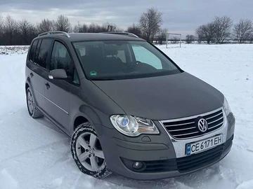 Авто Volkswagen Touran 2008 № 8507126