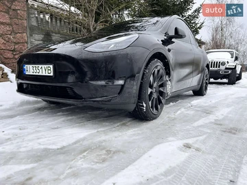 Авто Tesla Model Y 2023 № 8507330