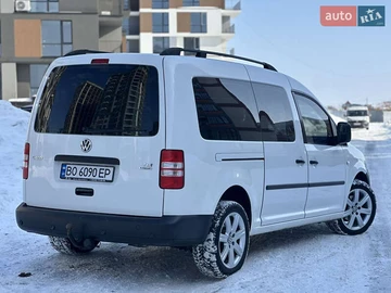 Авто Volkswagen Caddy 2012 № 8507533