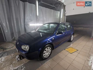 Авто Volkswagen Golf 2001 № 8508034