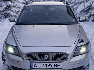 Авто Volvo V50 2005 № 8508043