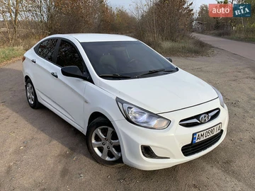 Авто Hyundai Accent 2013 № 8508380