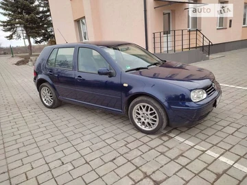 Авто Volkswagen Golf 2000 № 8508489