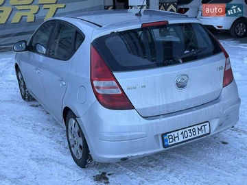 Авто Hyundai I30 2007 № 8508621