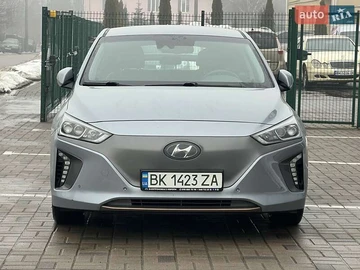 Авто Hyundai Ioniq 2016 № 8509075
