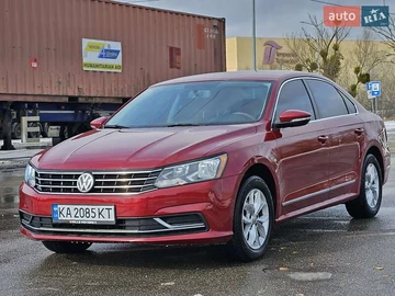 Авто Volkswagen Passat 2017 № 8509076