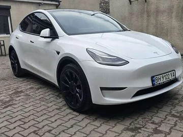 Авто Tesla Model Y 2023 № 8509211