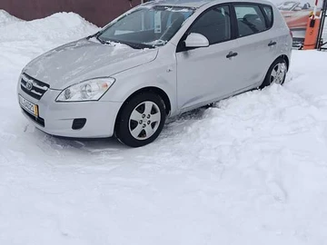 Авто KIA Ceed 2008 № 8509256