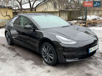 Авто Tesla Model 3 2019 № 8509414