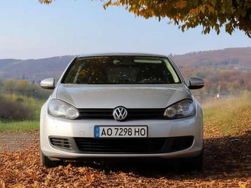 Авто Volkswagen Golf 2010 № 8509680