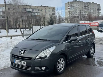 Авто Peugeot 5008 2011 № 8509738