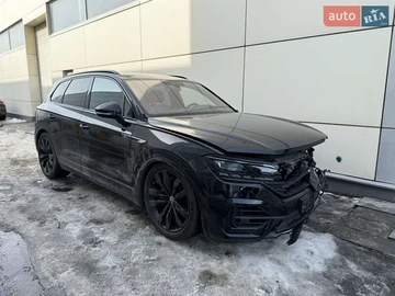 Авто Volkswagen Touareg 2021 № 8509930
