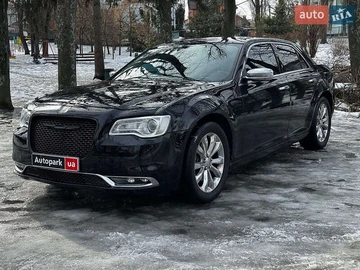 Авто Chrysler 300 2018 № 8510227