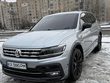 Авто Volkswagen Tiguan 2020 № 8510352