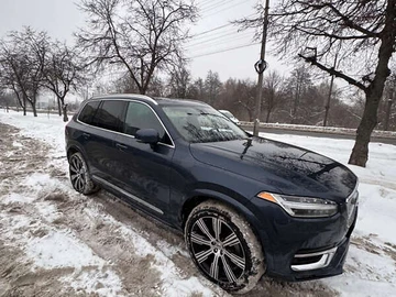 Авто Volvo Xc90 2023 № 8510438