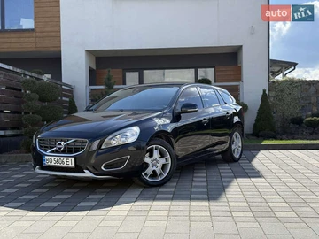 Авто Volvo V60 2011 № 8510761