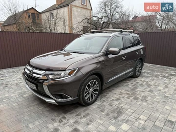 Авто Mitsubishi Outlander 2015 № 8510796
