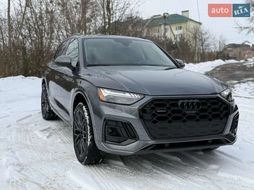 Авто Audi Q5 2023 № 8510991