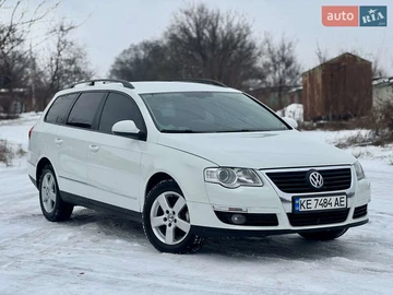 Авто Volkswagen Passat 2010 № 8511158