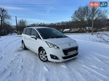 Авто Peugeot 5008 2014 № 8511440