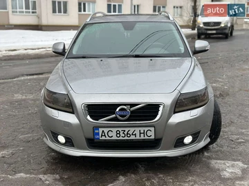 Авто Volvo V50 2012 № 8511441