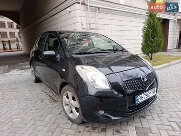 Авто Toyota Yaris 2007 № 8511849
