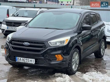 Авто Ford Escape 2016 № 8512329