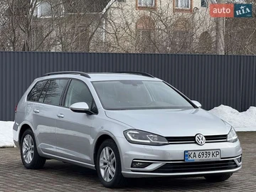 Авто Volkswagen Golf 2019 № 8512340