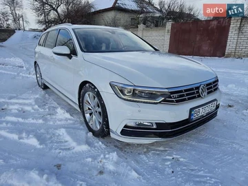 Авто Volkswagen Passat 2015 № 8512346