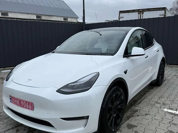 Авто Tesla Model Y 2023 № 8512418