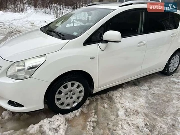Авто Toyota Verso 2011 № 8513128