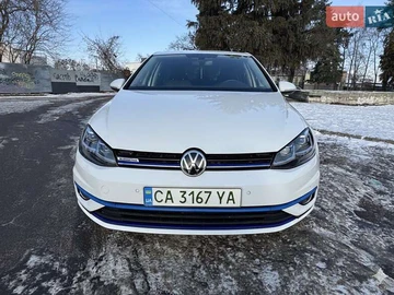 Авто Volkswagen E-Golf 2020 № 8513270