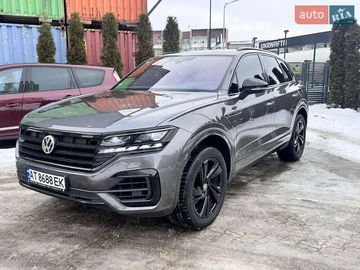 Авто Volkswagen Touareg 2018 № 8513421