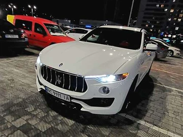 Авто Maserati Levante 2018 № 8513602