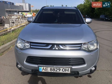Авто Mitsubishi Outlander 2012 № 8513689