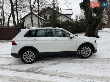 Авто Volkswagen Tiguan 2019 № 8513755