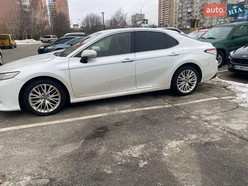 Авто Toyota Camry 2017 № 8513991