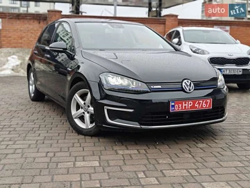 Авто Volkswagen E-Golf 2015 № 8514069