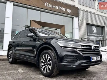 Авто Volkswagen Touareg 2020 № 8514149
