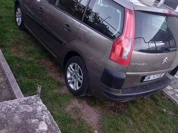Авто Citroen C4 Picasso 2009 № 8514236