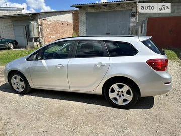 Авто Opel Astra 2011 № 8514315