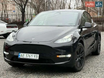 Авто Tesla Model Y 2024 № 8514433