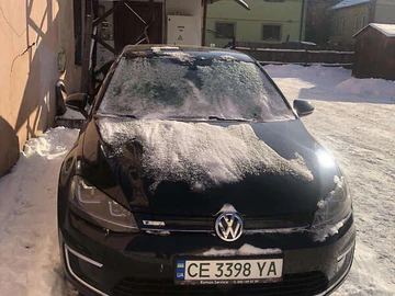 Авто Volkswagen E-Golf 2014 № 8514538